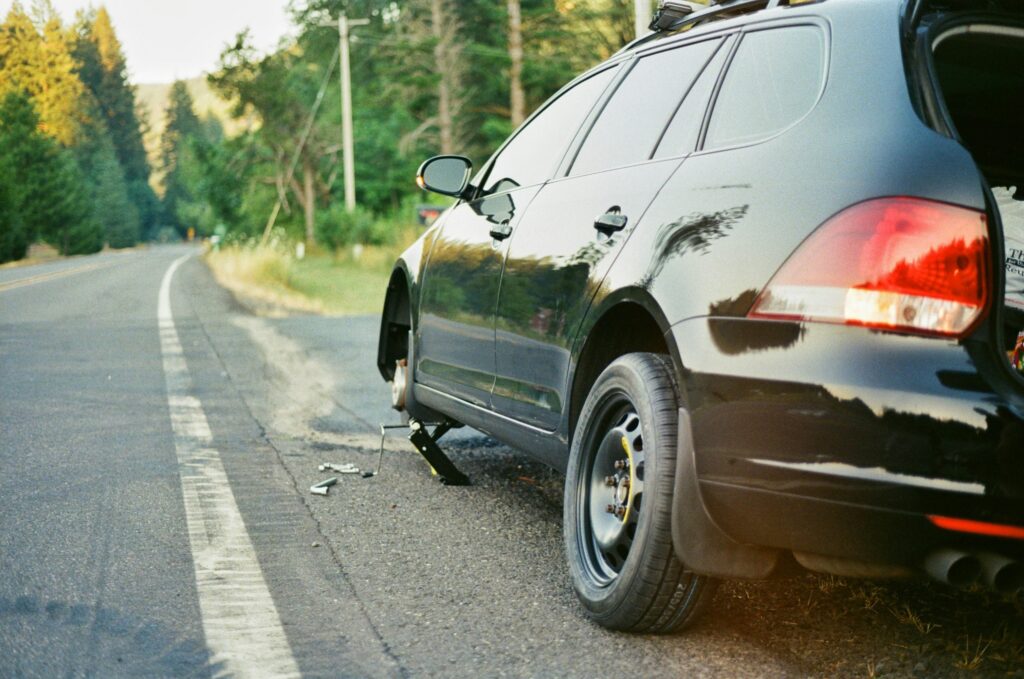 Roadside Emergency Kit 2026: What to Do If You Get a Flat, Run Out of Gas, or Break Down