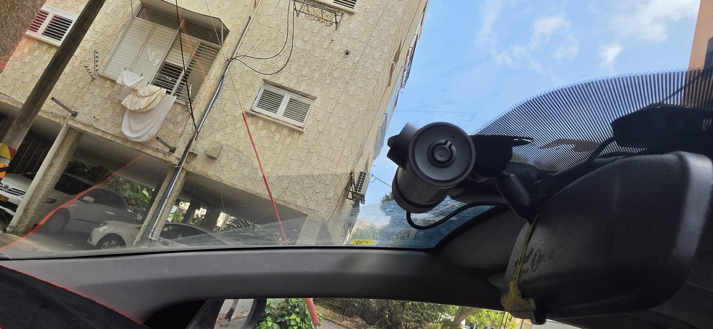 70mai M310 Plus dash cam mounted behind the rear-view mirror of my car